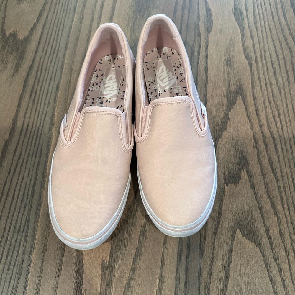 Women’s pink leather VANS 8